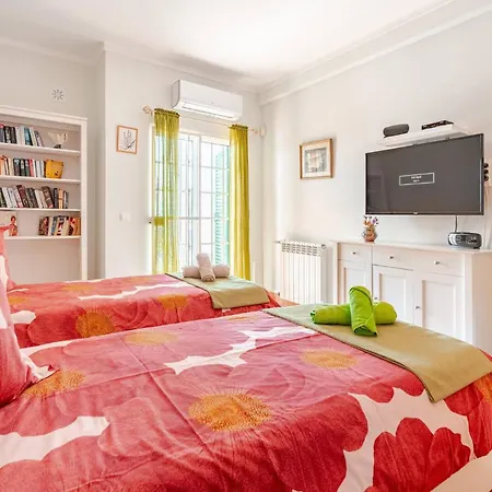 빌라 Charming With 3 Bedrooms And Sea View 롤레