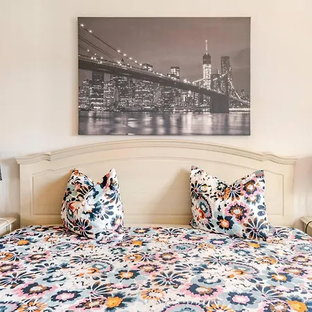 빌라 Charming With 3 Bedrooms And Sea View 롤레