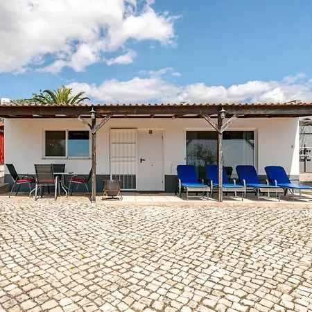 Charming With 3 Bedrooms And Sea View 빌라