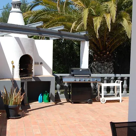 Charming With 3 Bedrooms And Sea View 빌라
