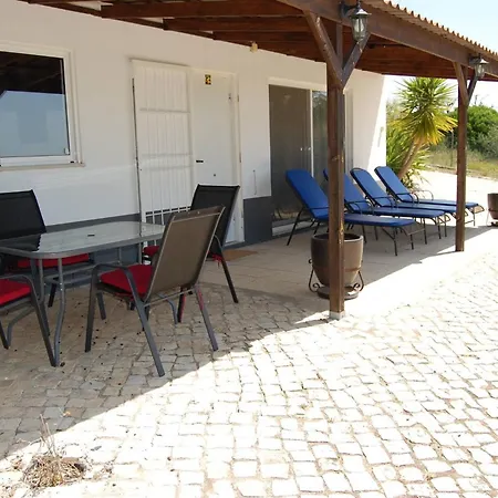 Villa Charming With 3 Bedrooms And Sea View *