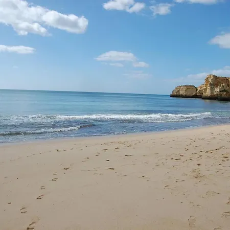 Charming With 3 Bedrooms And Sea View 빌라 롤레