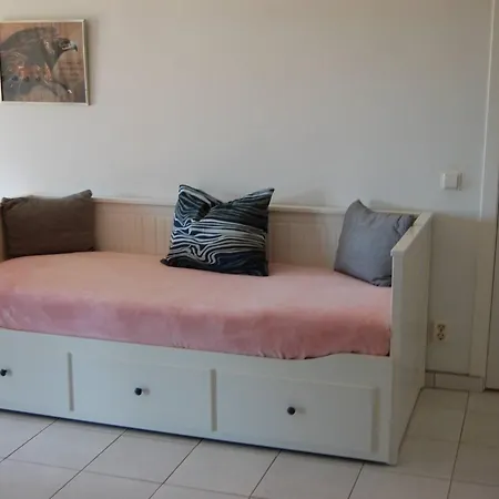 Charming With 3 Bedrooms And Sea View * 롤레